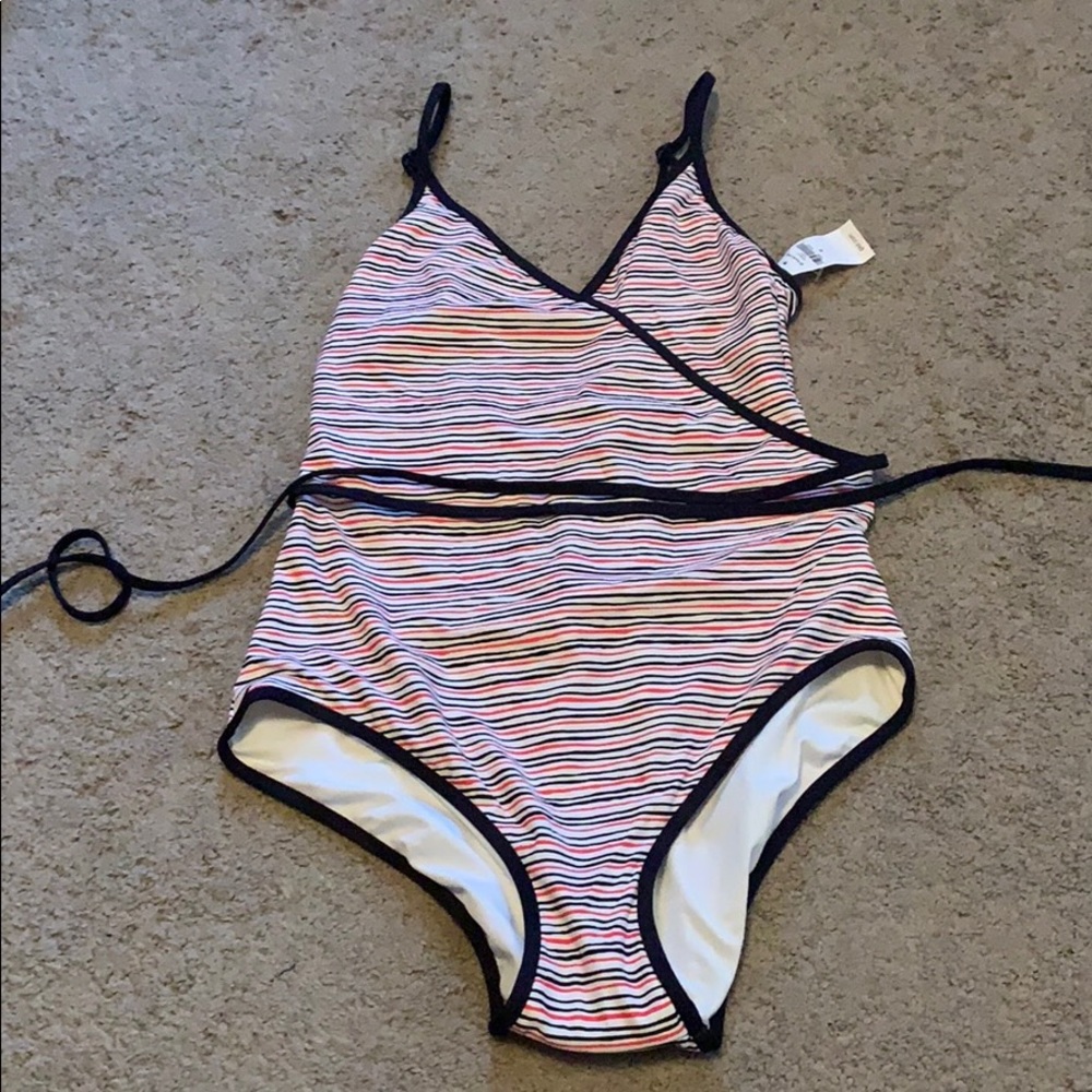 One piece bathing suit